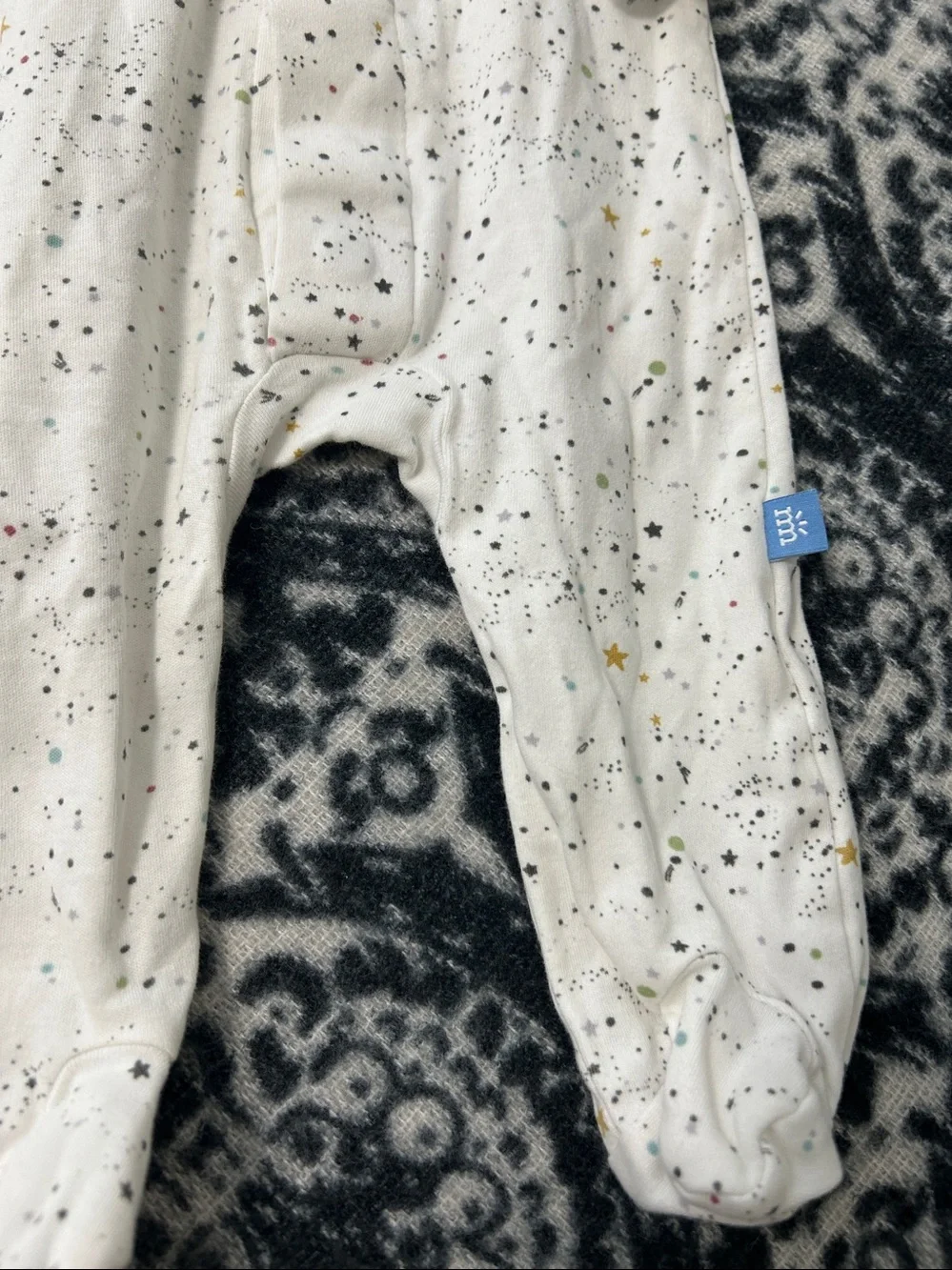 Magnetic me baby sleeping wear Sz 3-6 m